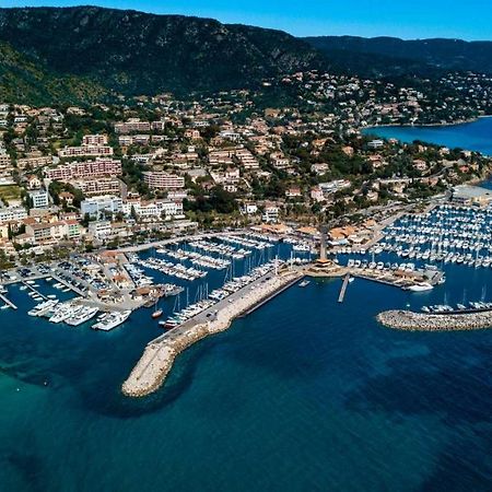 T2 Rue Pietonne Le Lavandou Climatise Luaran gambar