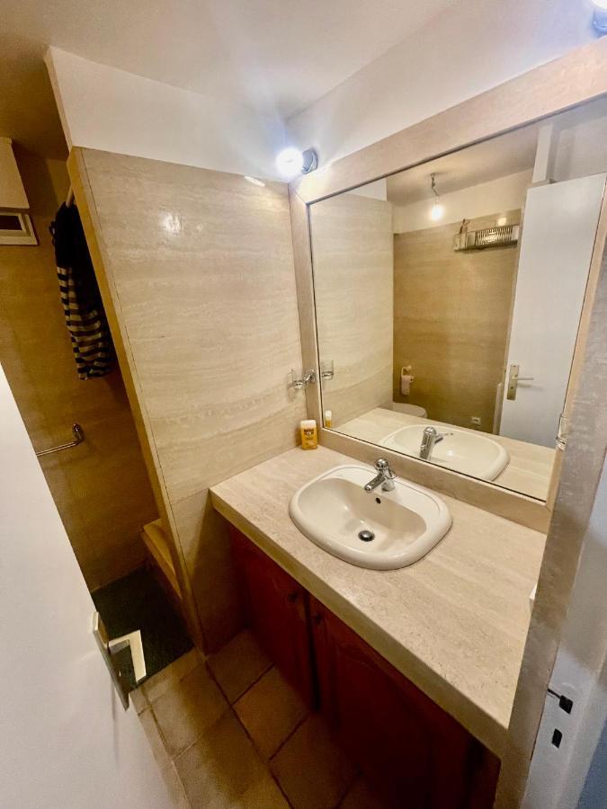T2 Rue Pietonne Le Lavandou Climatise Luaran gambar